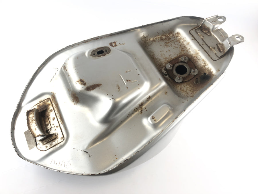 Suzuki GSF 1200 S Bandit WVA9 [2003] - Tank petrol tank with bump