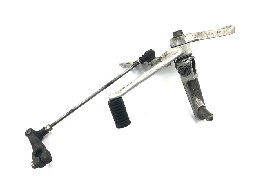 Honda CBR 900 RR Fireblade SC33 [2000] - Front left footrest Driver's footrest with gear lever and linkage