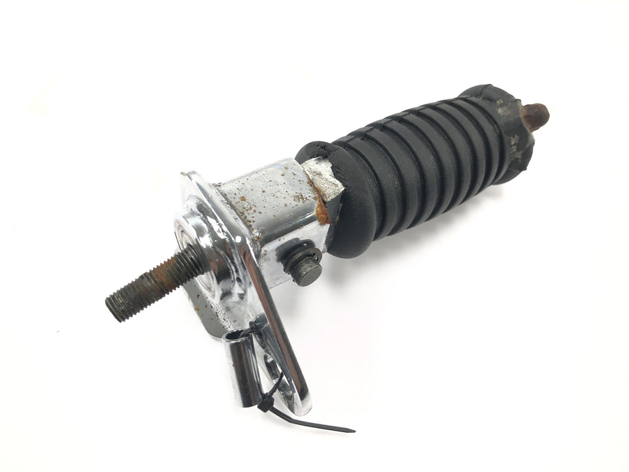 Triumph Speedmaster 900 [2003] - Fußraste links Fahrerfußraste klappbar