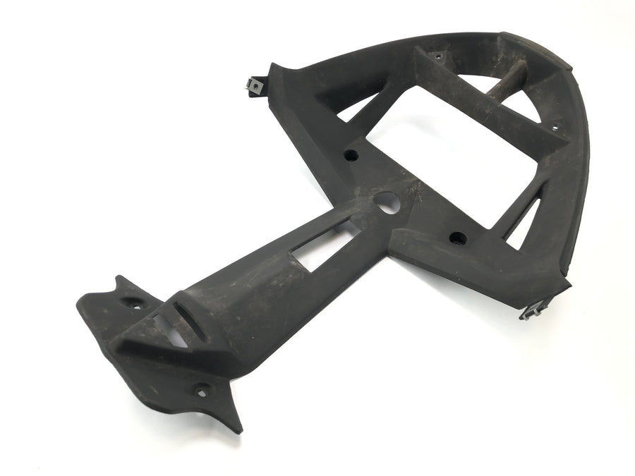 Aprilia RST 1000 Futura [2002] - cladding keel disguise below middle