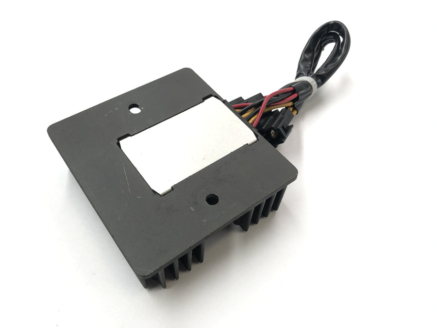 Triumph Daytona 955i T595N [2003] - controller rectifier tension regulator charger