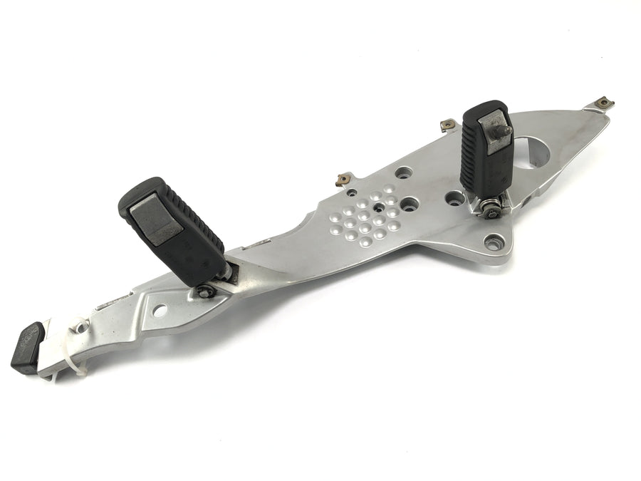 BMW R 1100 RT 259 [1997] - footrest facility footrest holder side driver on the right