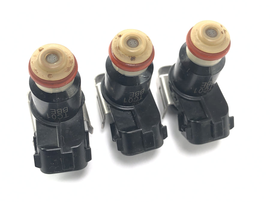 Triumph Sprint ST 1050 [2005] - injection nozzle injectors set injector