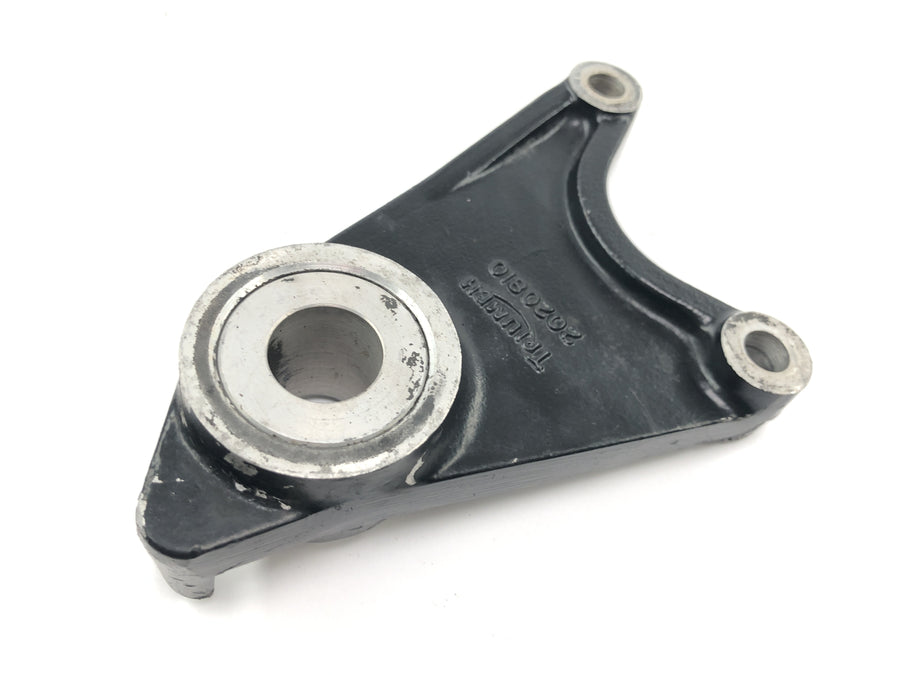 Triumph Tiger 900 T400 [1998] - brake anchor brake caliper mount at the rear