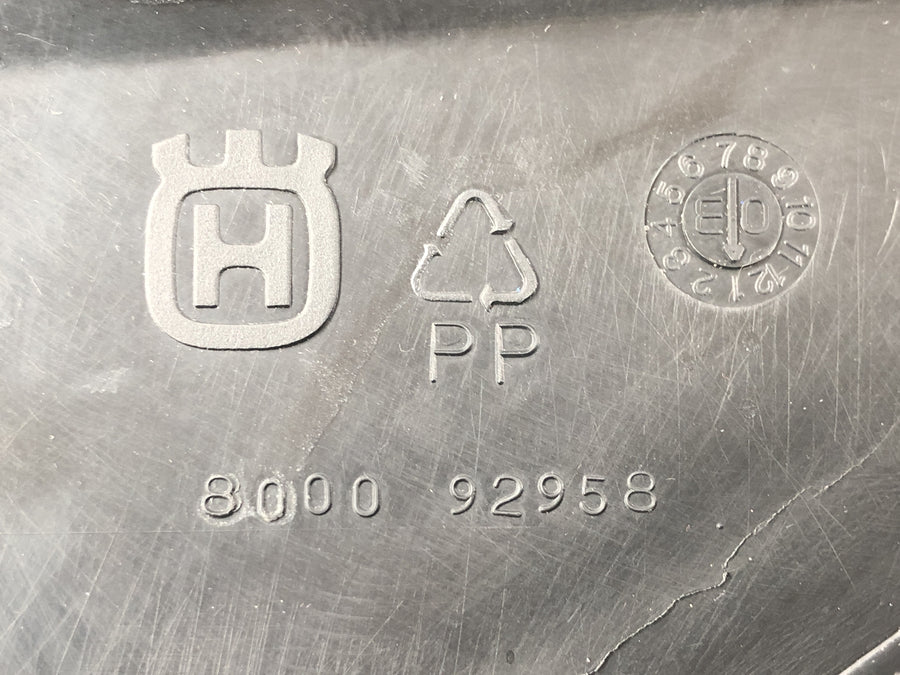 Husqvarna TE 610 H6 8AE [TE 570 H7] - Side panel rear panel side cover right
