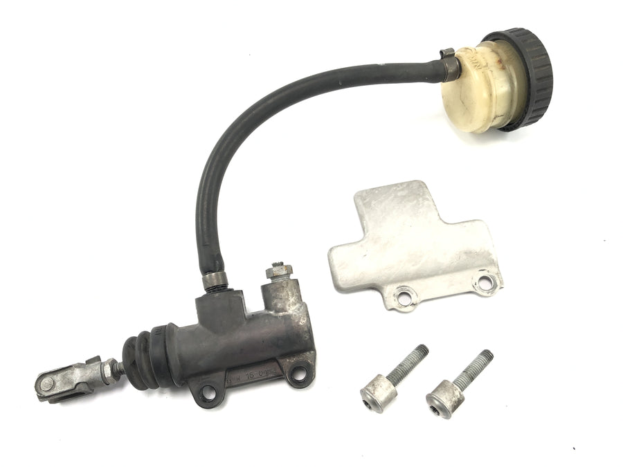 BMW R 1150 R R21 [2003] - brake pump at the back foot brake brake cylinder
