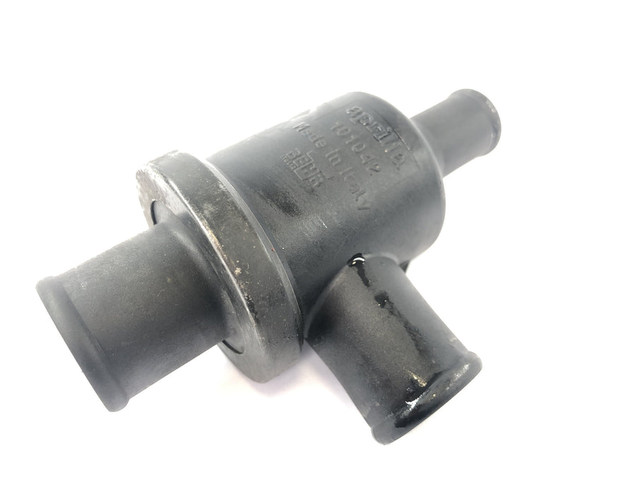 Aprilia RSV 1000 RP Mille [2001] - Thermostat coolant regulator valve