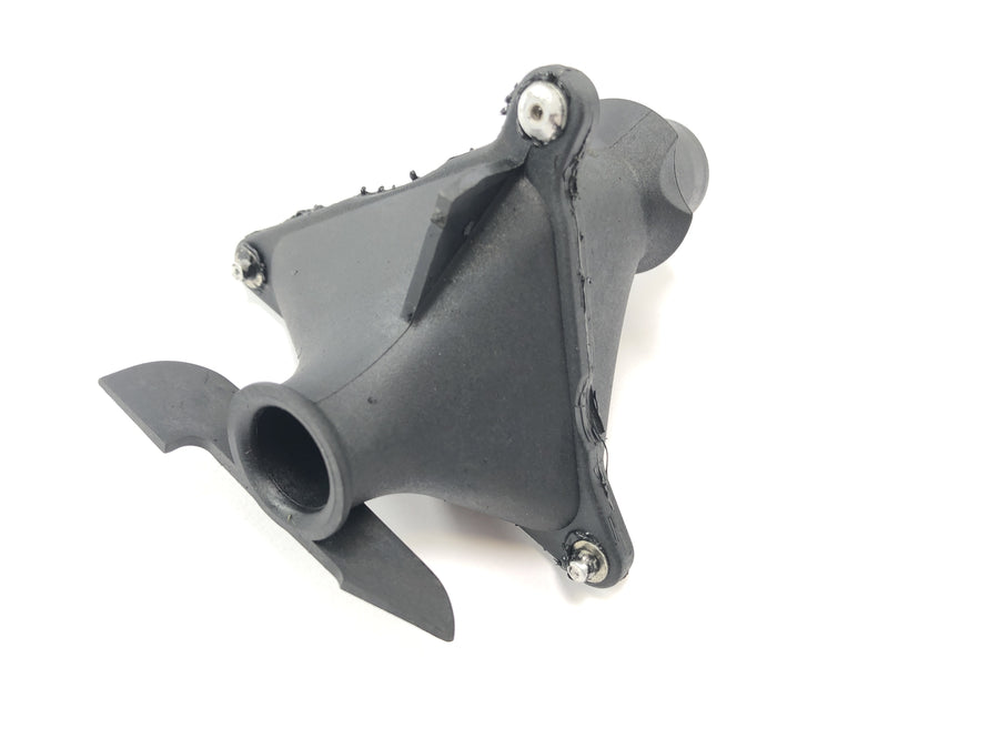 Triumph Daytona 955i T595N [2003] - filler neck coolant papter