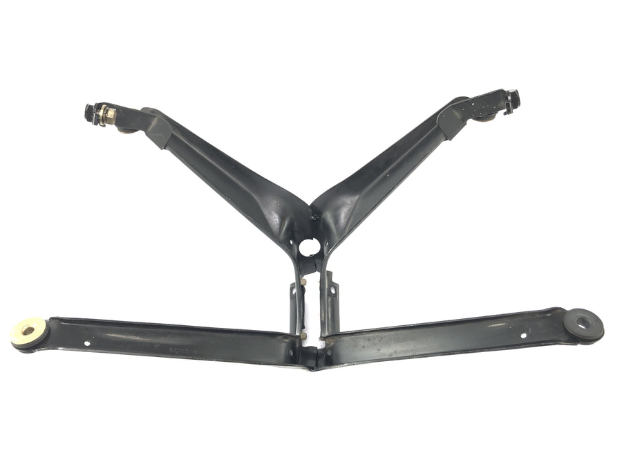 BMW K 1100 RS [1991] - cladding holder at the front of antlers