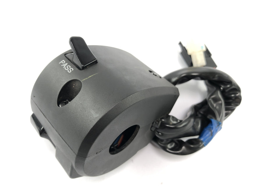 Kawasaki Ninja 125 BX125B [2024] - handlebar fitting switch unit on the left