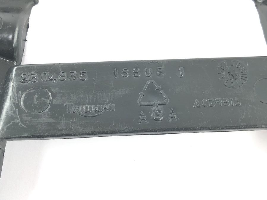 Triumph Daytona 955i 595N [2006] - Rücklichtverkleidung Heckleuchtenrahmen Verkleidung
