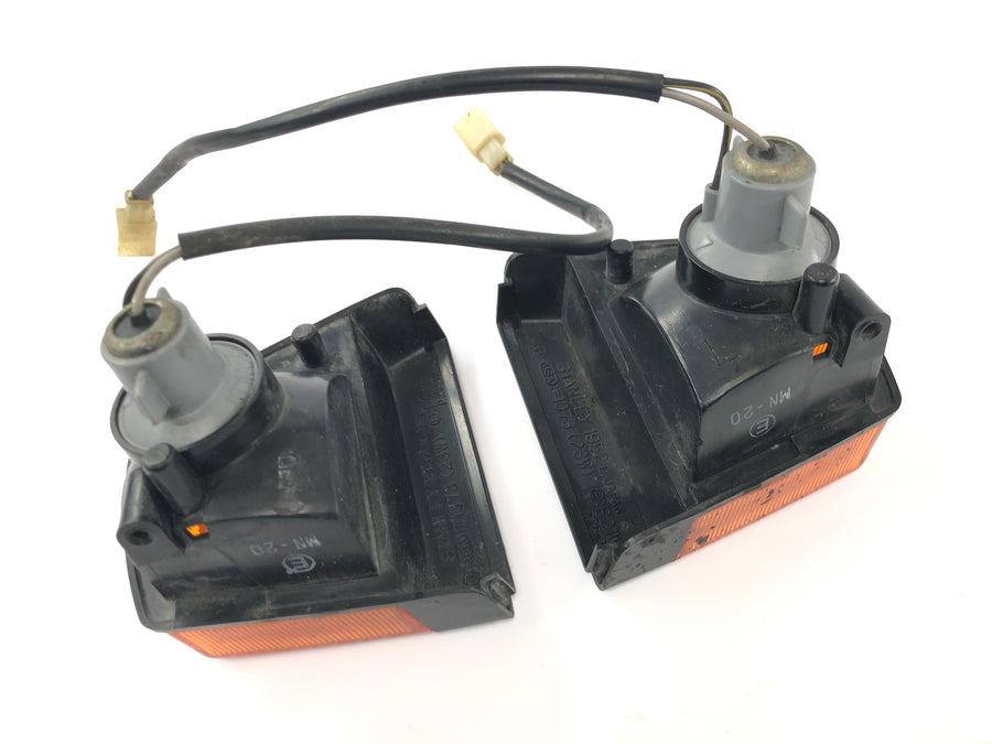 Kawasaki GPZ 1000 RX ZXT00A [1986] - Indicator indicator pair rear orange