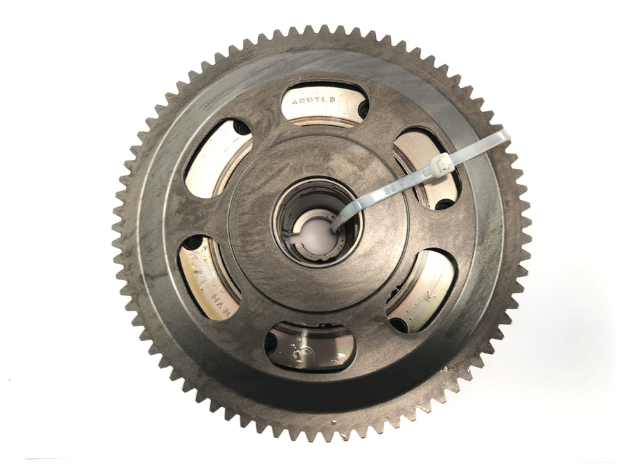 Suzuki Intruder VL 1500 AL [2000] - Alternator rotor pole wheel with starter freewheel