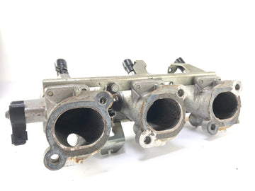 Triumph Daytona 955i T595 [1999] - Throttle body - 0