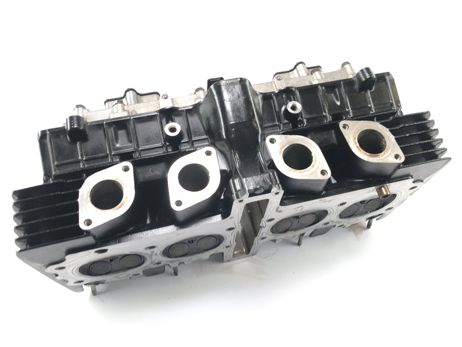 Honda CBX 750 RC17 [1984] - cylinder head