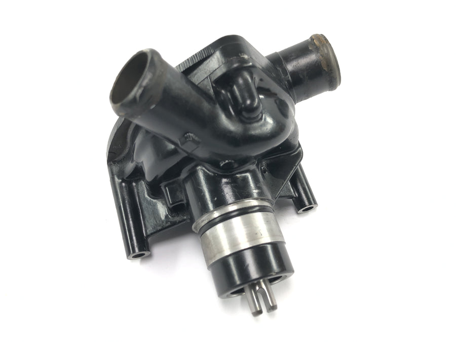 TRIUMPH DAYTONA 955I T595 [1998] - Water pump coolant pump pump housing