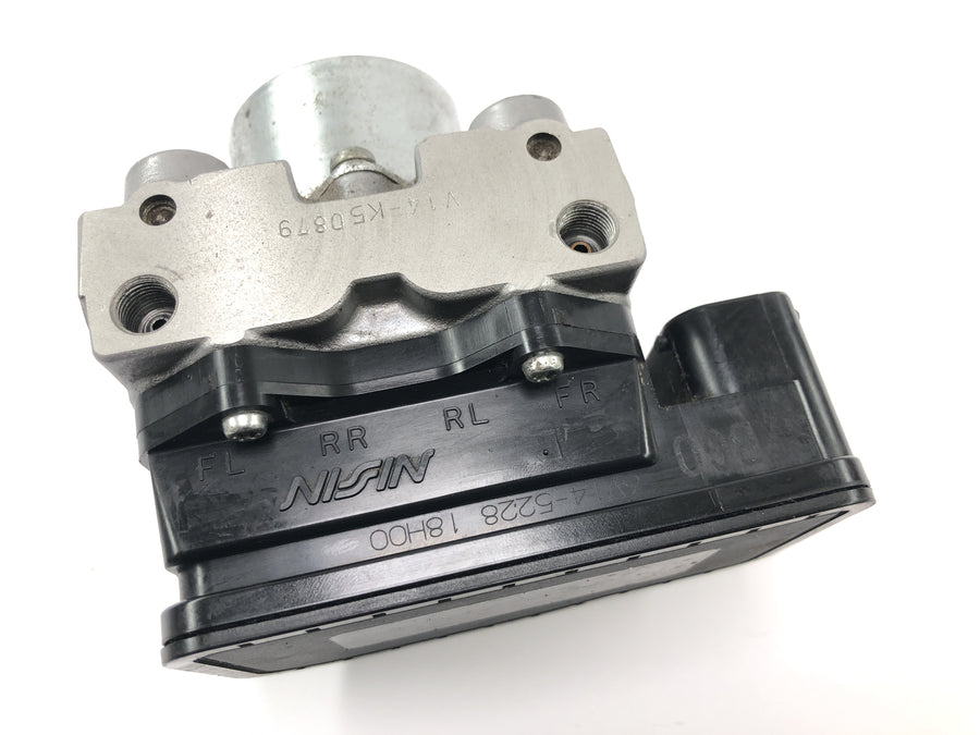 Suzuki GSF 1250 SA Bandit WVCH [2007] - ABS control unit hydraulic unit