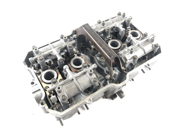 Honda CBR 1000 F SC24 [1991] - Cylinder head