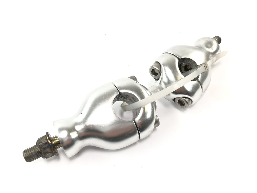 Triumph Speed Triple 1050 515NJ [2007] - Handlebar holder clamp set riser