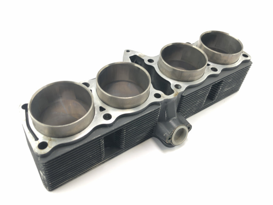 Suzuki GSX R 1100 GU74C [1987] - Cylinder with piston without piston rings