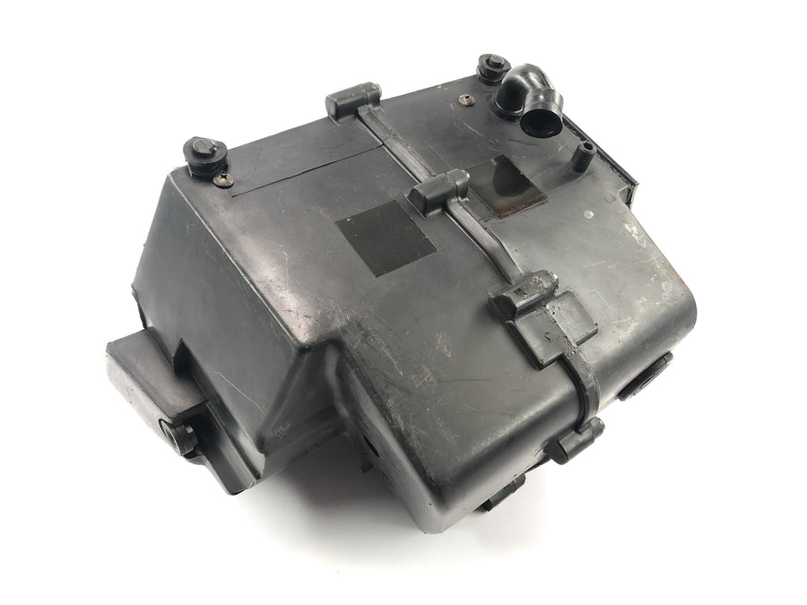 Kawasaki GPZ 1100 ZXT10E [1997] - Air filter box air filter housing