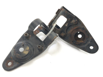 Yamaha XT 500 1U6 [1981] - Headlight mount lamp holder - 0