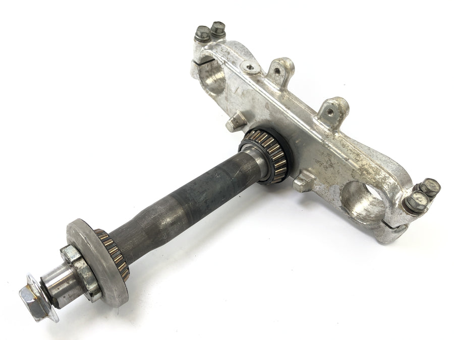 Yamaha XT 350 3YT / 55V [1990] - fork bridge below