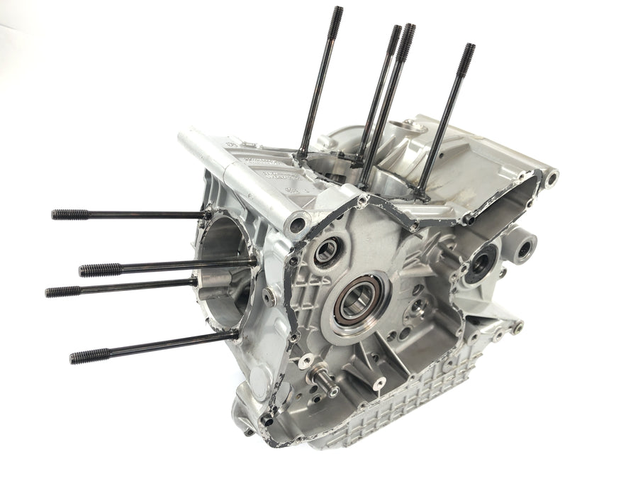 Ducati Monster S4R M4 [2004] - engine housing crankcase engine block empty housing