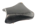 Suzuki GSX R 1000 WVBZ K3 [2003] - Fahrersitz Sitzbank Bezug hat Risse-1