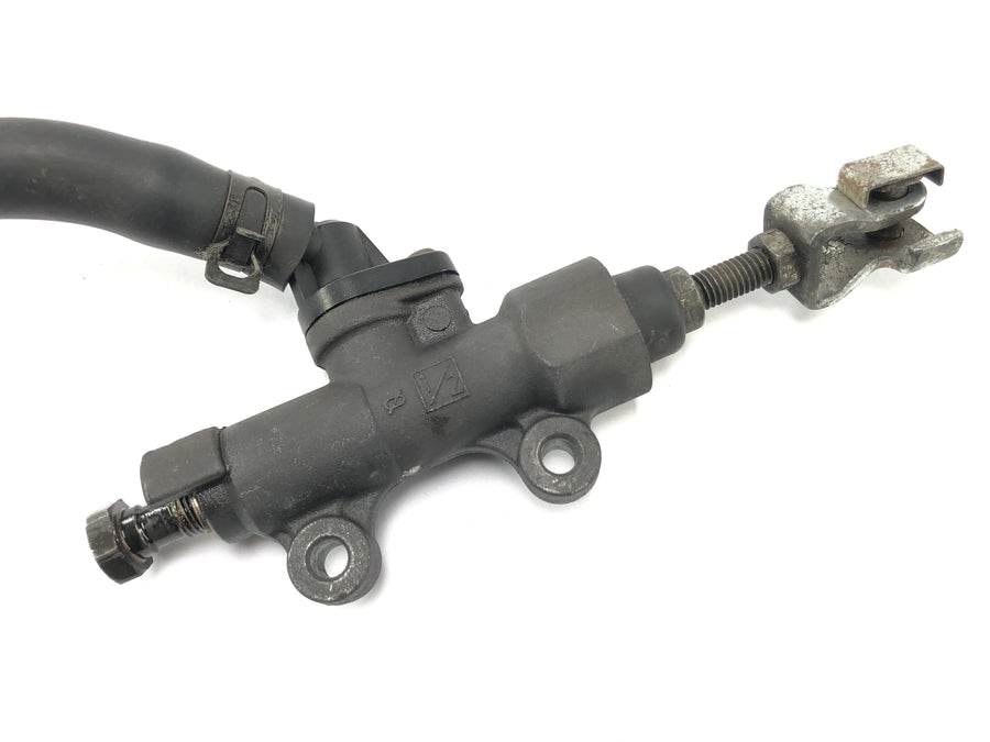 Honda NSR 125 JC22 [1998] - brake pump at the back main brake cylinder brake system