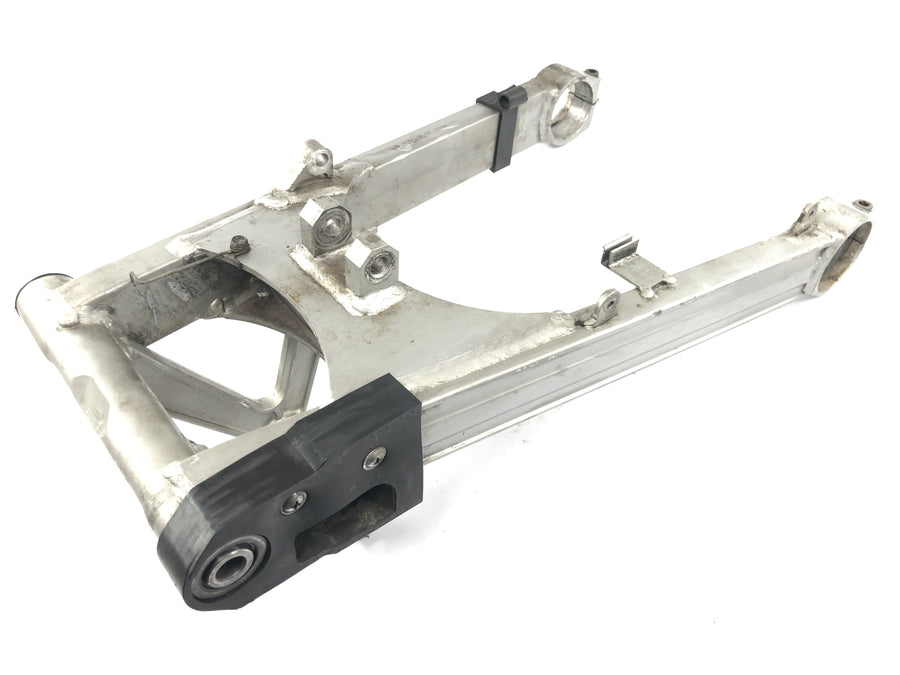 Kawasaki GPZ 1000 RX ZXT00A [1986] - Rear swing arm aluminum