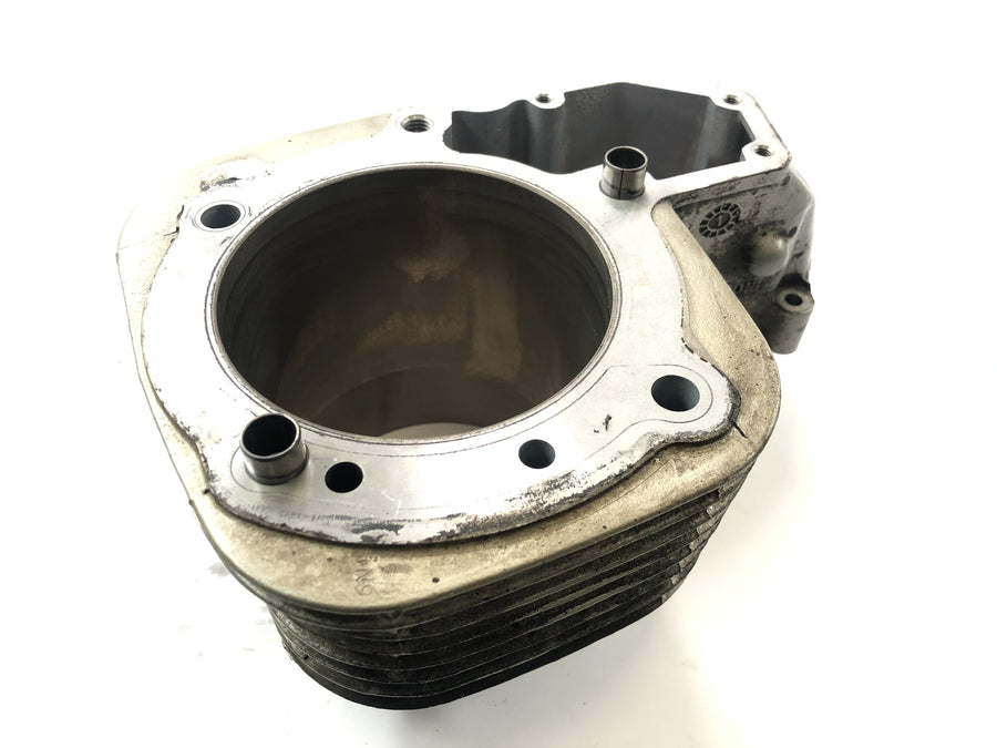 BMW R 1150 RT R22 [2001] - cylinder with piston on the right