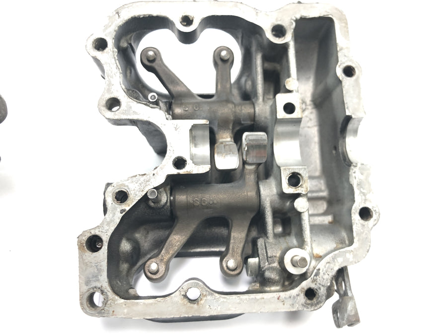 Honda FT 500 PC07 [1983] - Cylinder head valve head rocker arm worn in