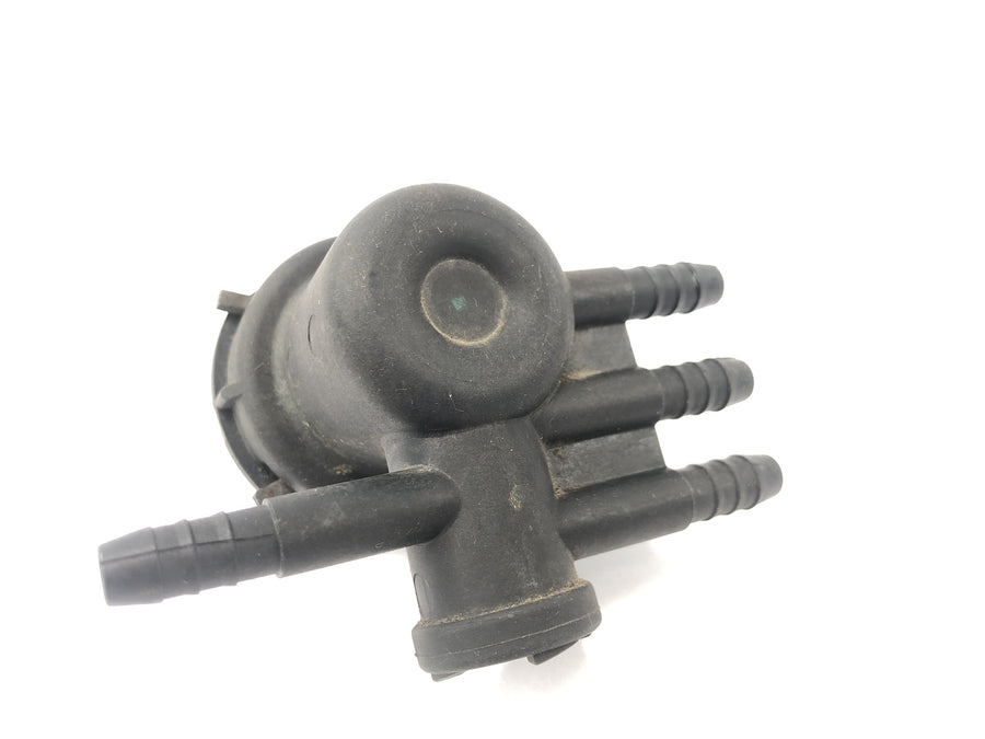 BMW R 1150 GS R21 [2002] - Fuel pressure regulator
