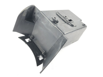 Kawasaki VN 1600 Mean Streak VNT60B [2005] - Battery compartment - 0