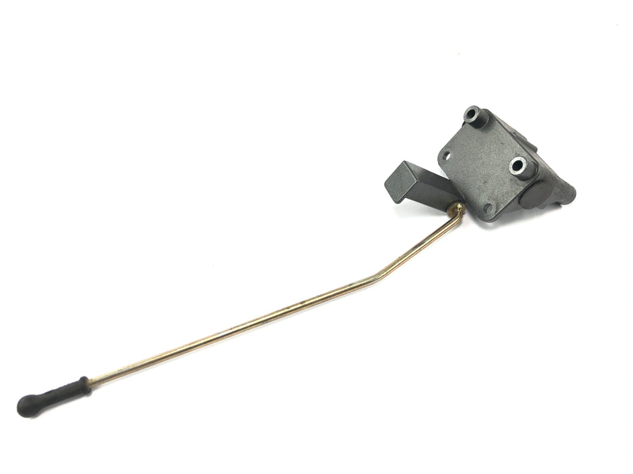 Cagiva Planet 125 [1998] - Tank holder tank lock