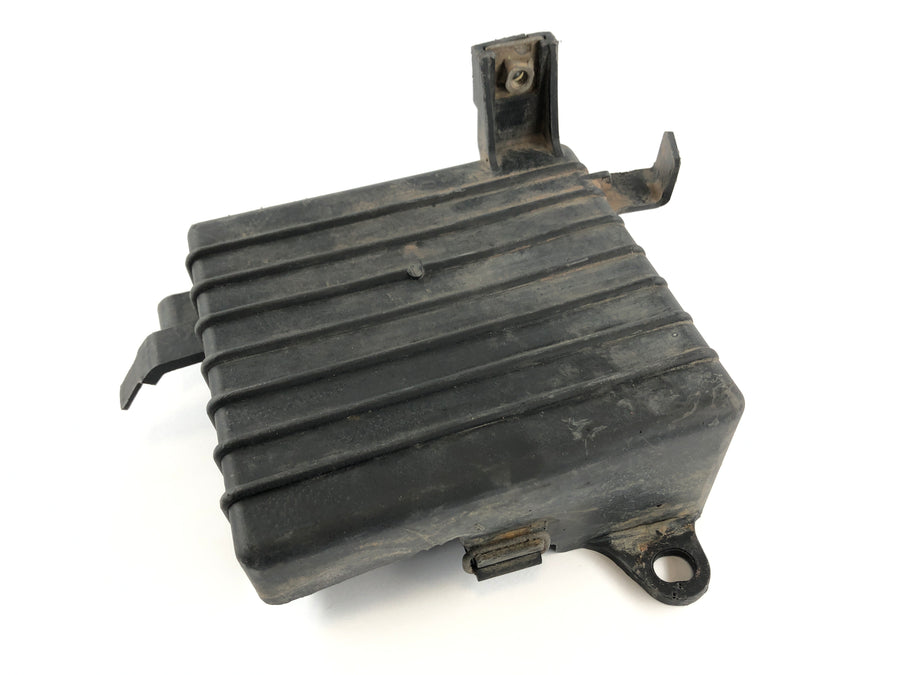 Yamaha XT 600 Zentere 34L [1985] - battery box battery roof