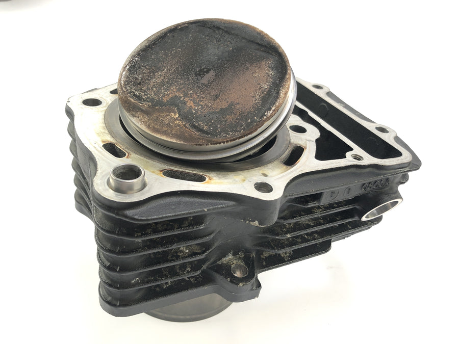 Kawasaki VN 800 Classic [2000] - Cylinder with piston cylinder rear