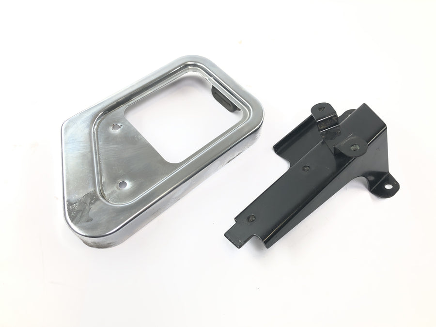 Kawasaki VN 1600 Classic VNT60A [2007] - Regulator frame fairing chrome with bracket
