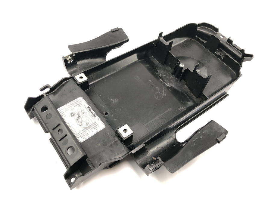Kawasaki Versys KLE 650 A [2006] - Interior paneling rear substructure rear splash guard