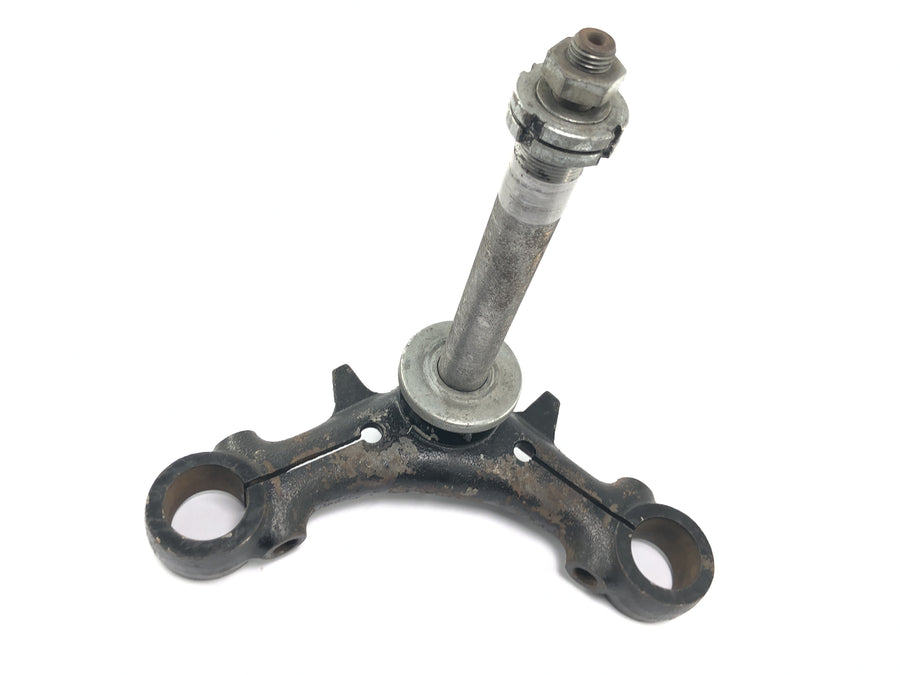 Moto Guzzi V7 Special [1971] - lower fork bridge, steering head yoke fork clamp