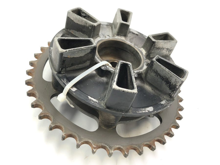 Kawasaki GPZ 1000 RX [1987] - Sprocket carrier with sprocket