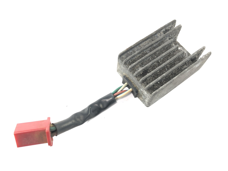 Honda GL 1500 Goldwing SC22 [1987] - Voltage regulator rectifier regulator