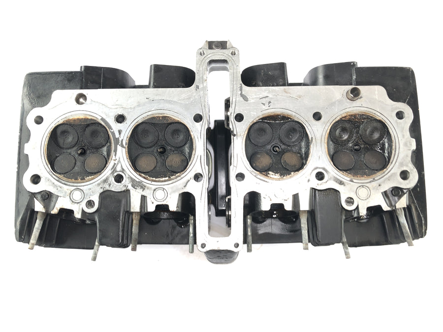 Honda CBX 750 RC17 [1984] - cylinder head