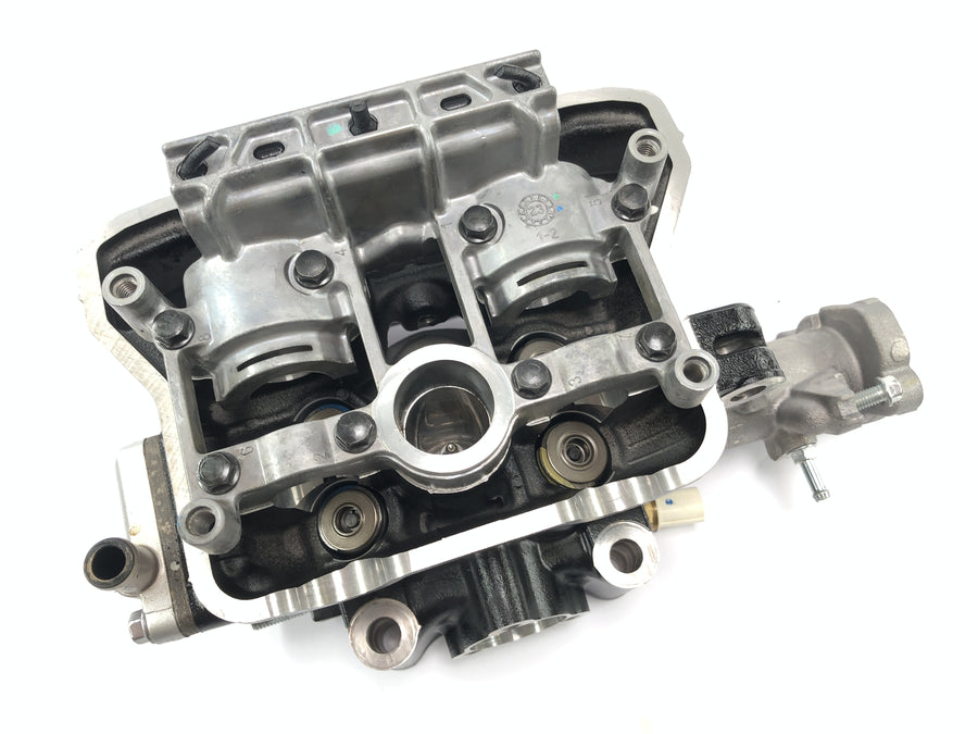 Kawasaki Ninja 125 BX125B [2024] - cylinder head with intake in the intake