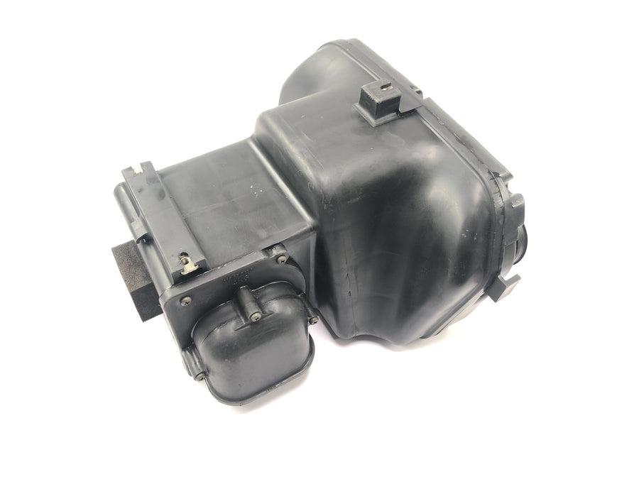 Yamaha XJR 1300 RP02 [1999] - Air filter box air filter housing intake box airbox