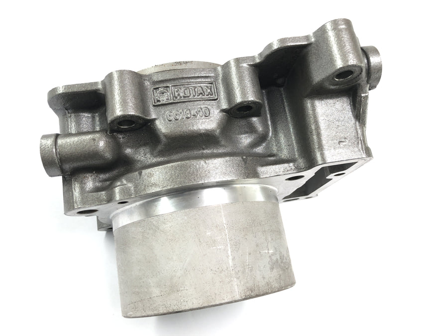 Aprilia SL 1000 Falco Pa [2000] - cylinder with pistons in front