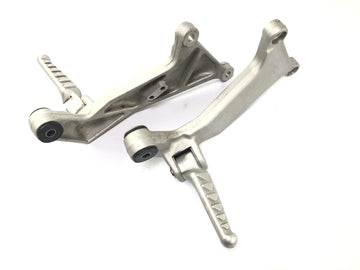 Aprilia SL 1000 Falco Pa [2000] - Palatinate footrests on the left and right with holder - 0