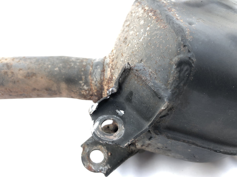 Honda NX 650 RD02 [1989] - exhaust muffler on the right