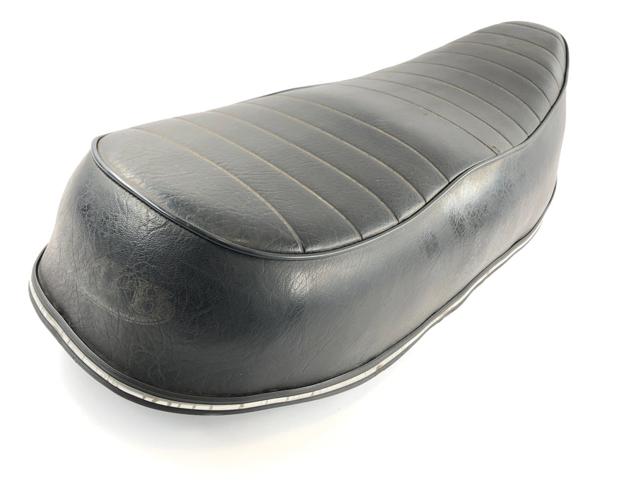 Triumph Bonneville T140V [1976] - seat seat